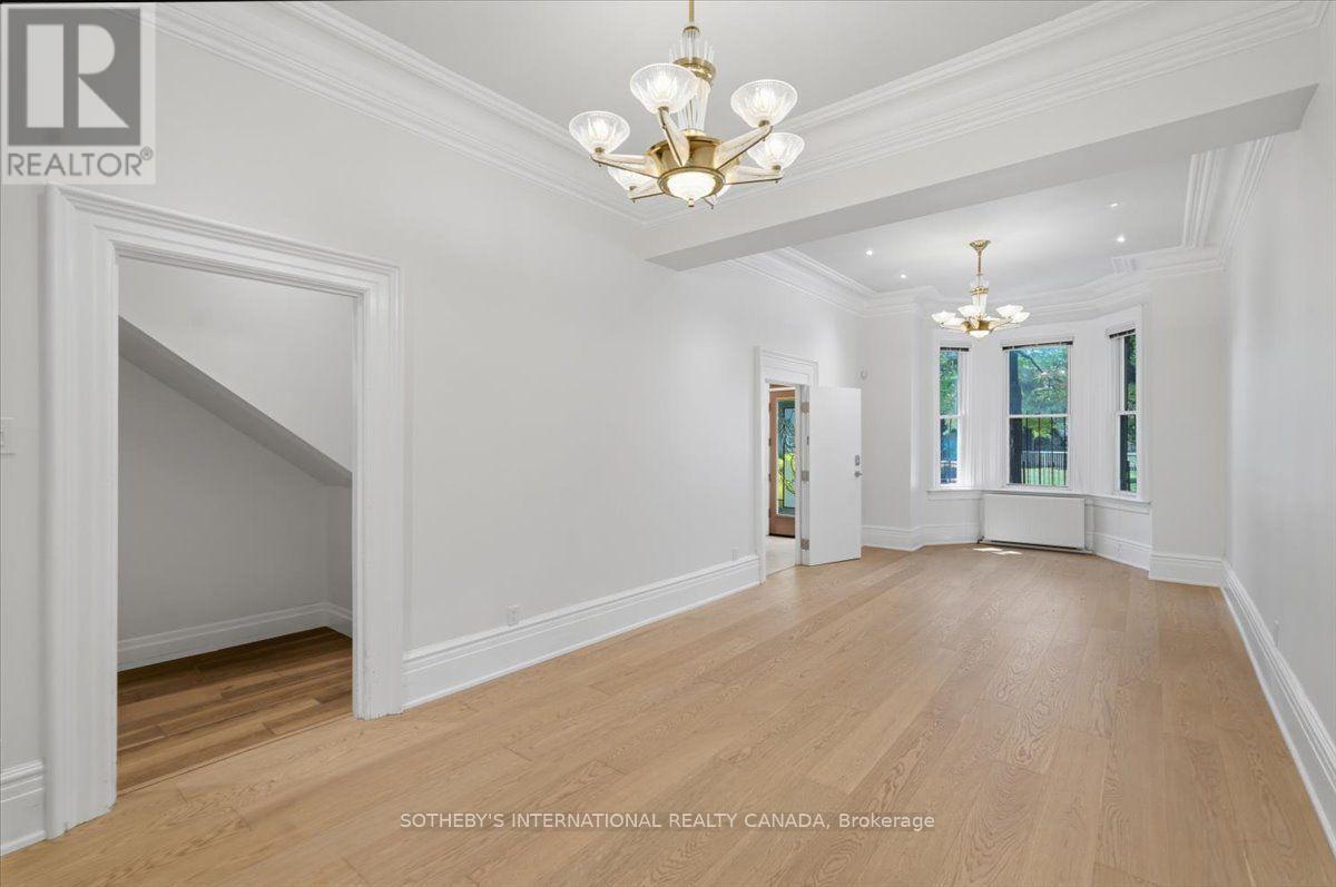 33 ROSE AVENUE - 6