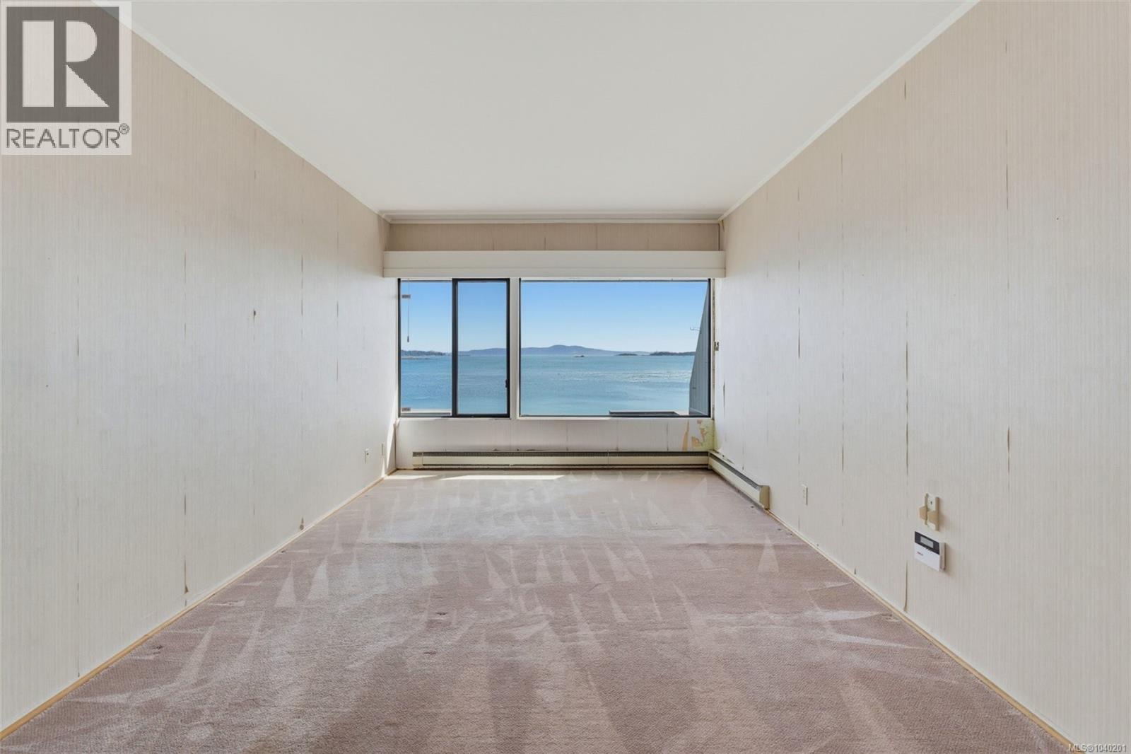 103 1211 Beach Drive, Oak Bay