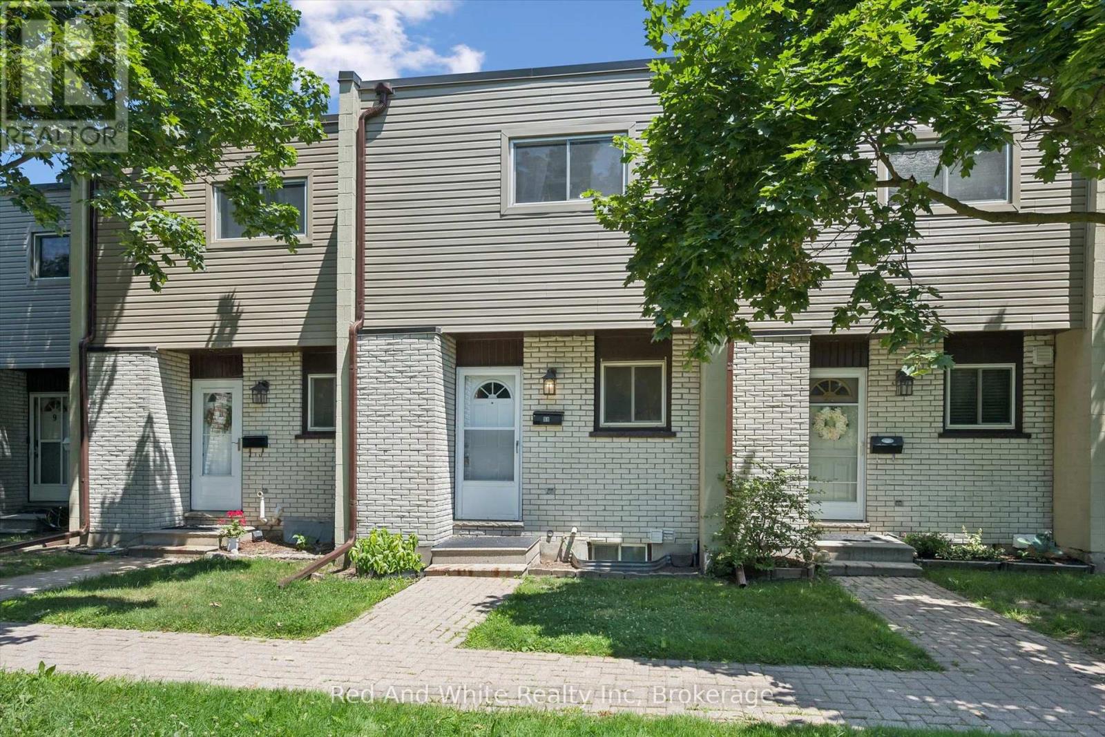 #11 178 GRULKE STREET - 1