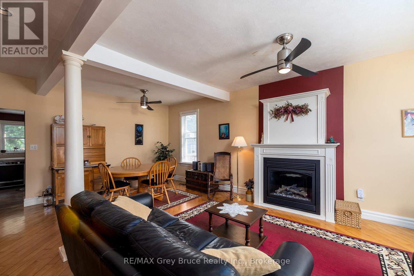 1591 5TH AVENUE W - 5
