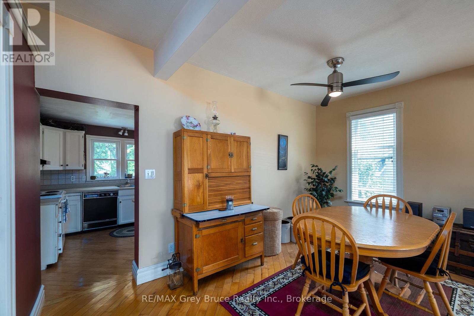 1591 5TH AVENUE W - 6