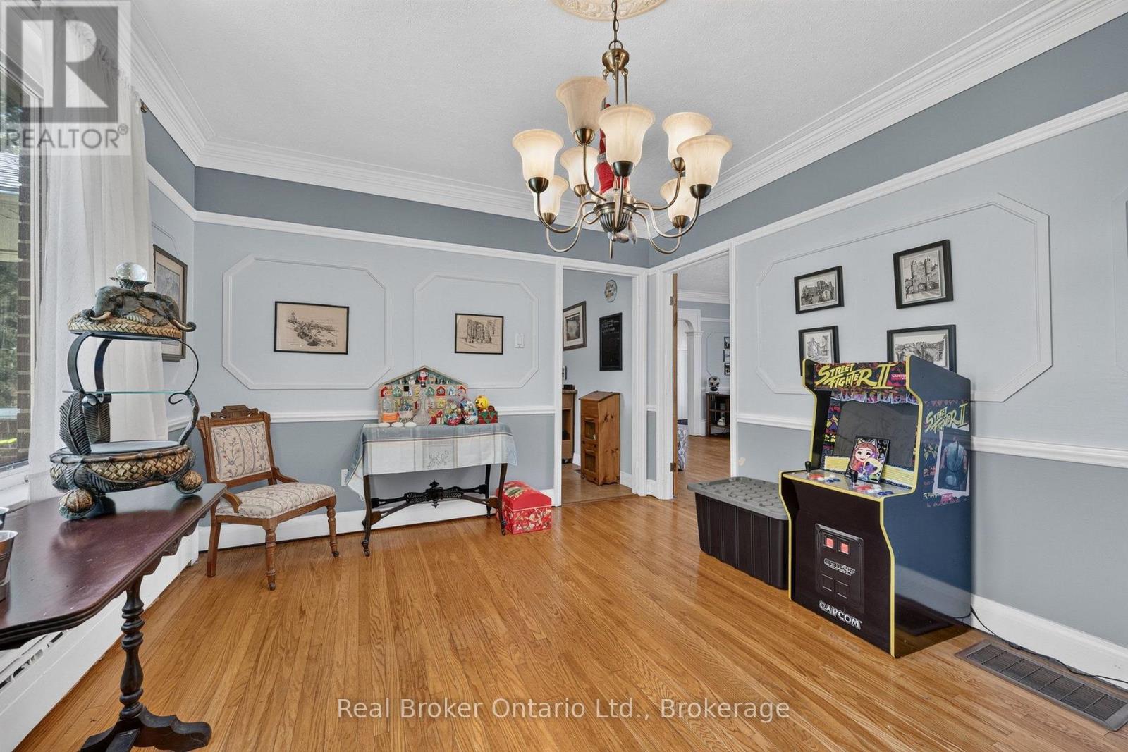 59 TRAFALGAR ROAD - 13
