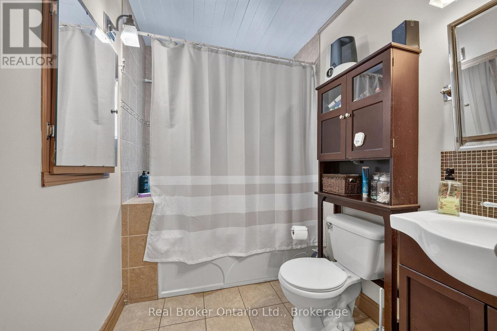 59 TRAFALGAR ROAD - 23