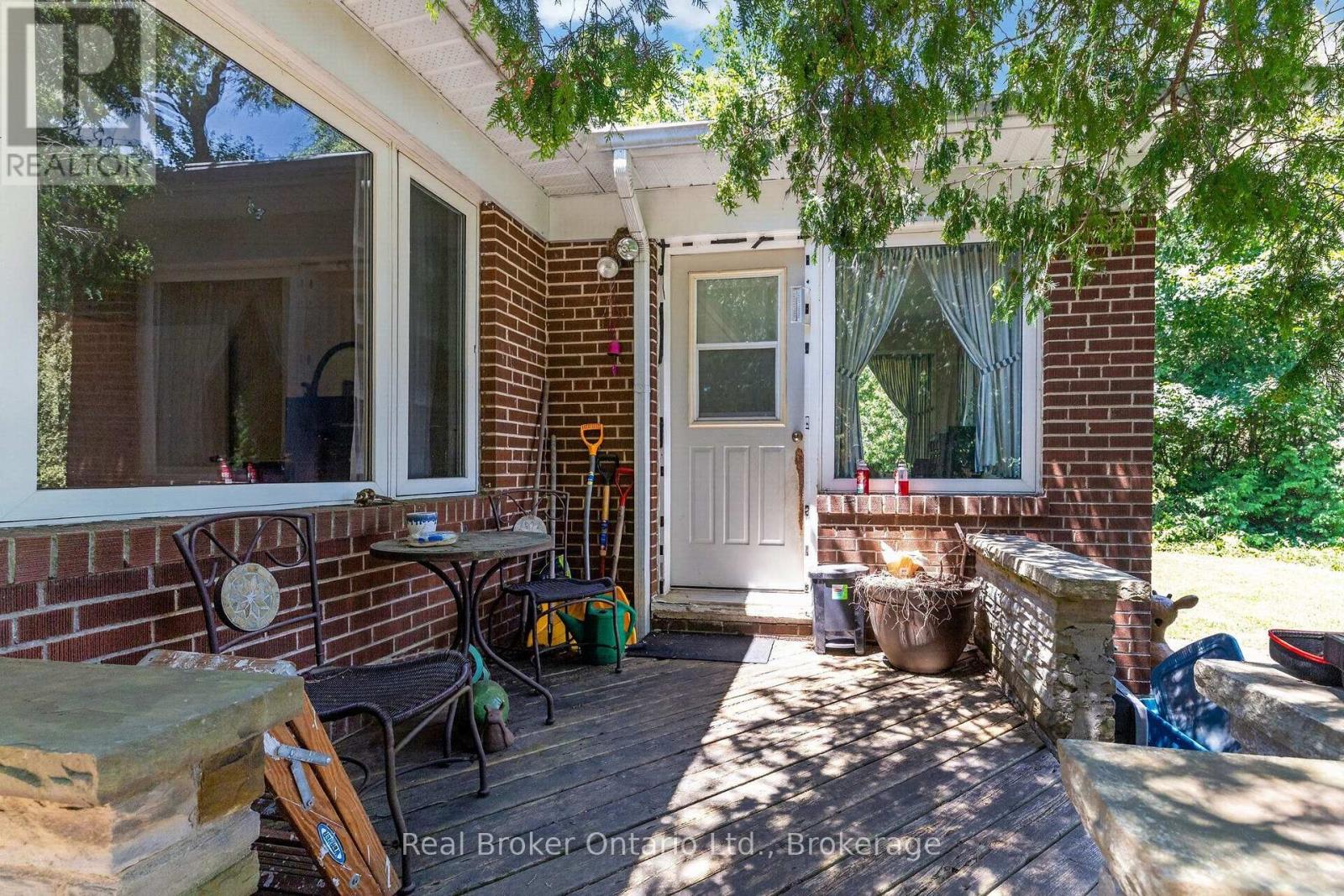 59 TRAFALGAR ROAD - 36