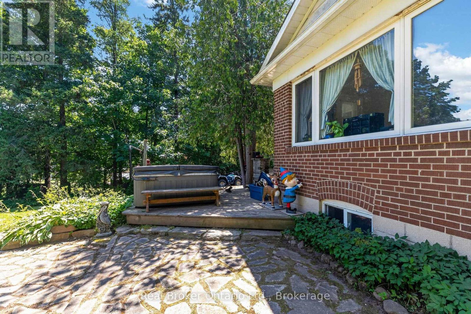 59 TRAFALGAR ROAD - 37