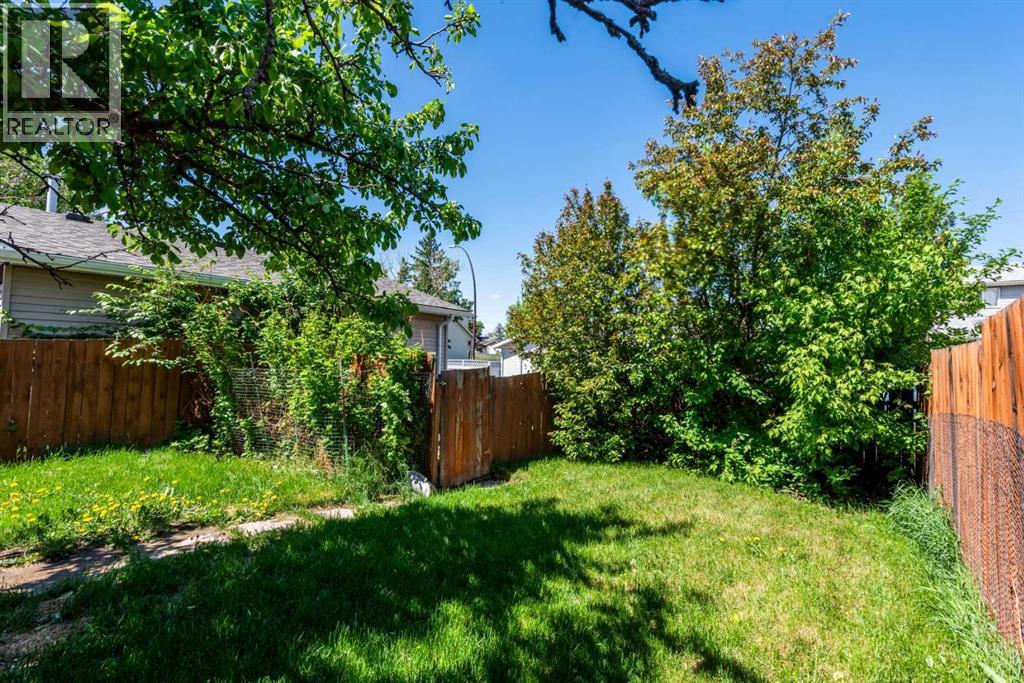 167 Erin Mount Place SE - 7