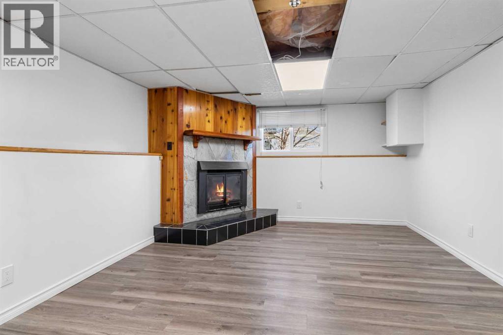 39 Cedar Crescent - 16