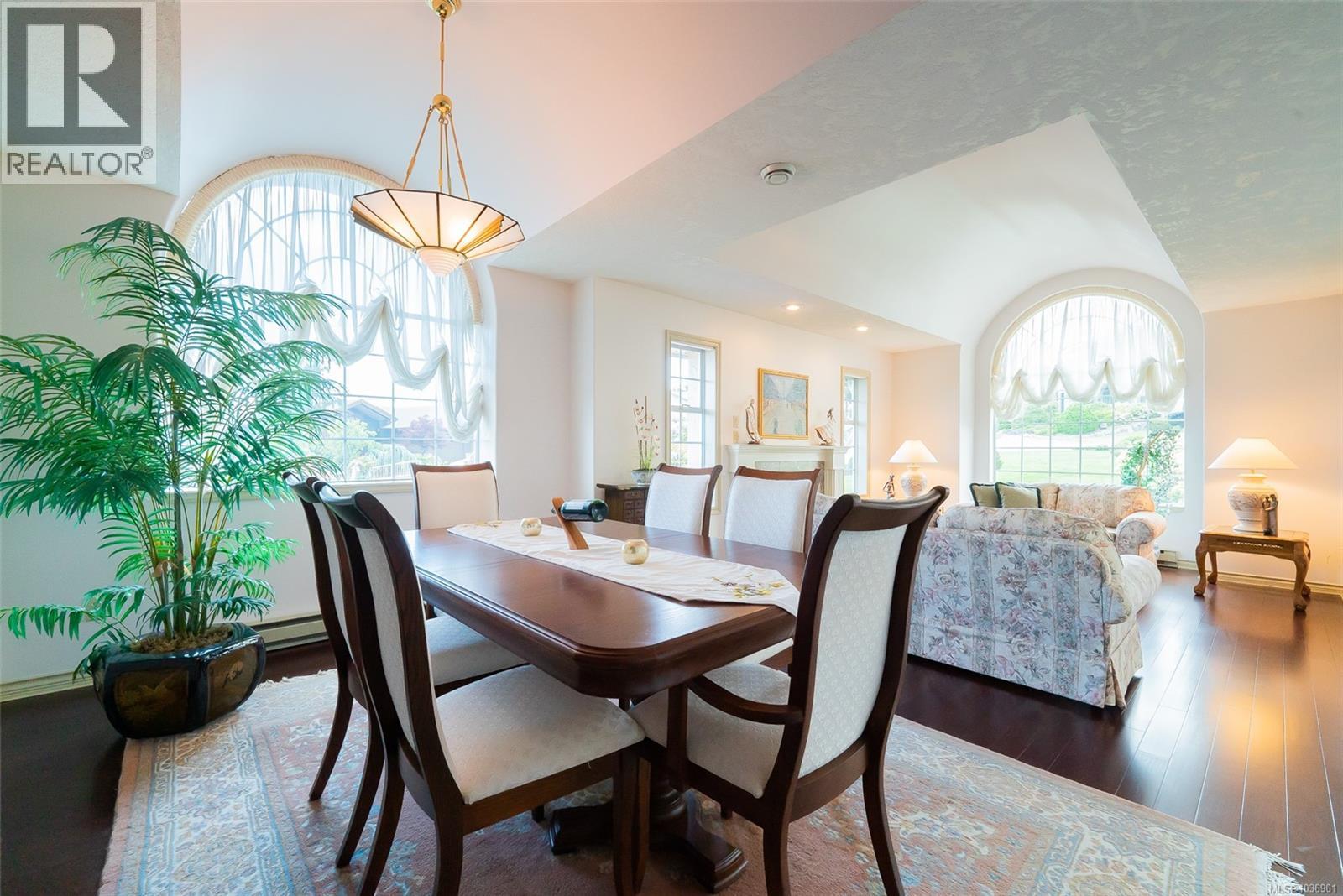 5056 Vista View Cres - 10