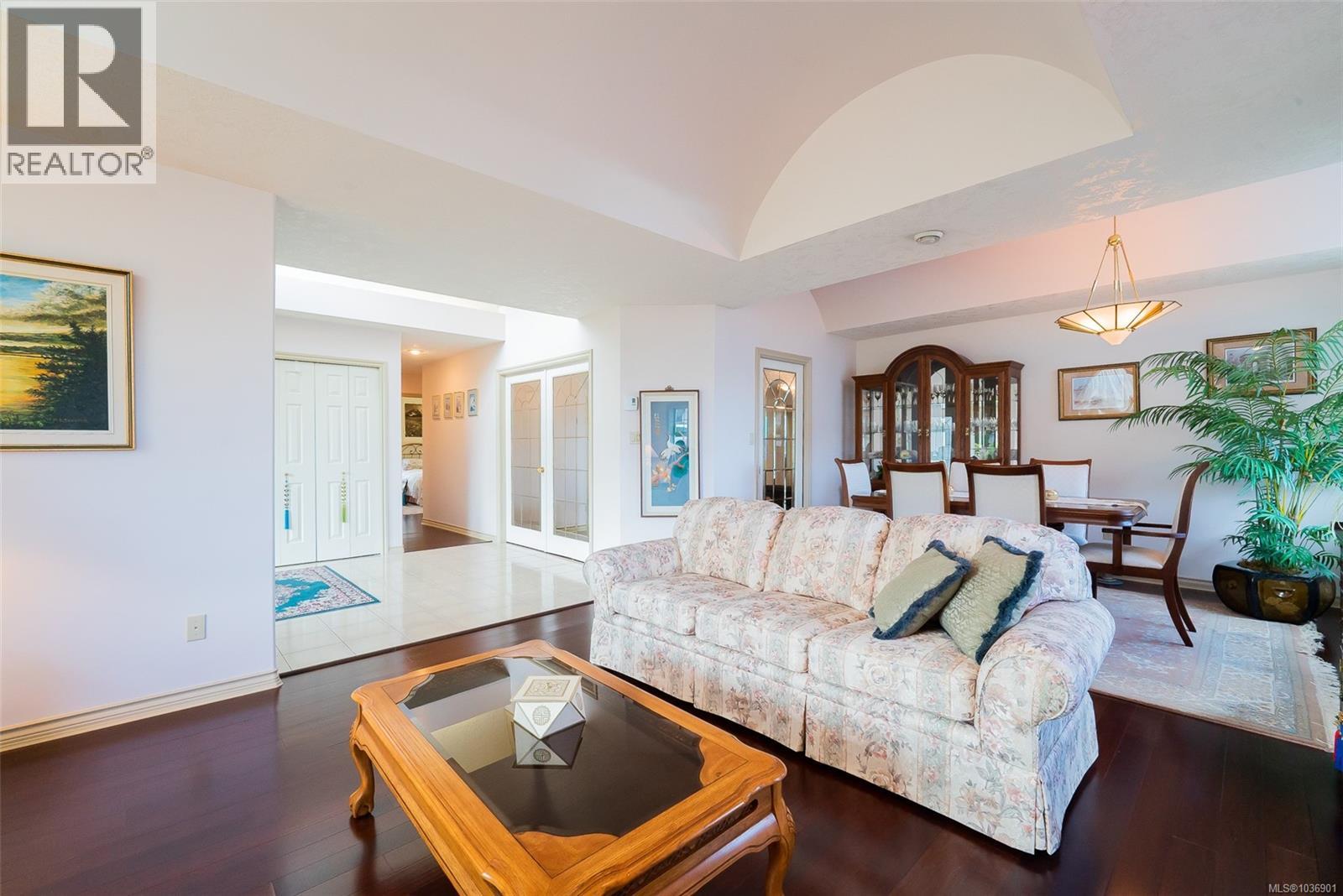 5056 Vista View Cres - 16