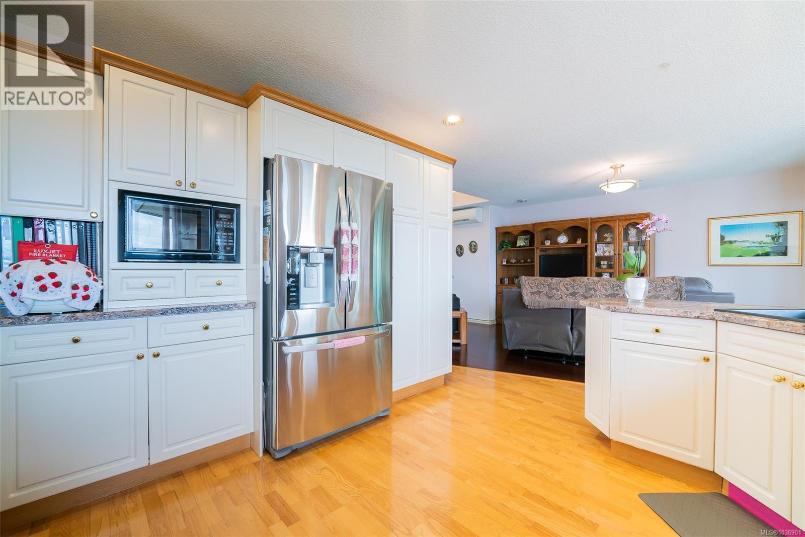 5056 Vista View Cres - 7