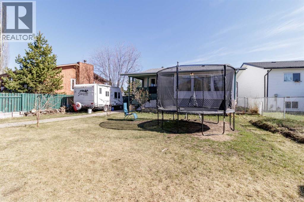 39 Cedar Crescent - 25