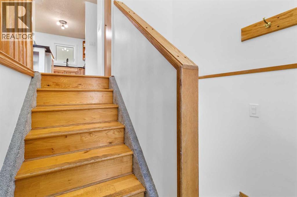 39 Cedar Crescent - 3