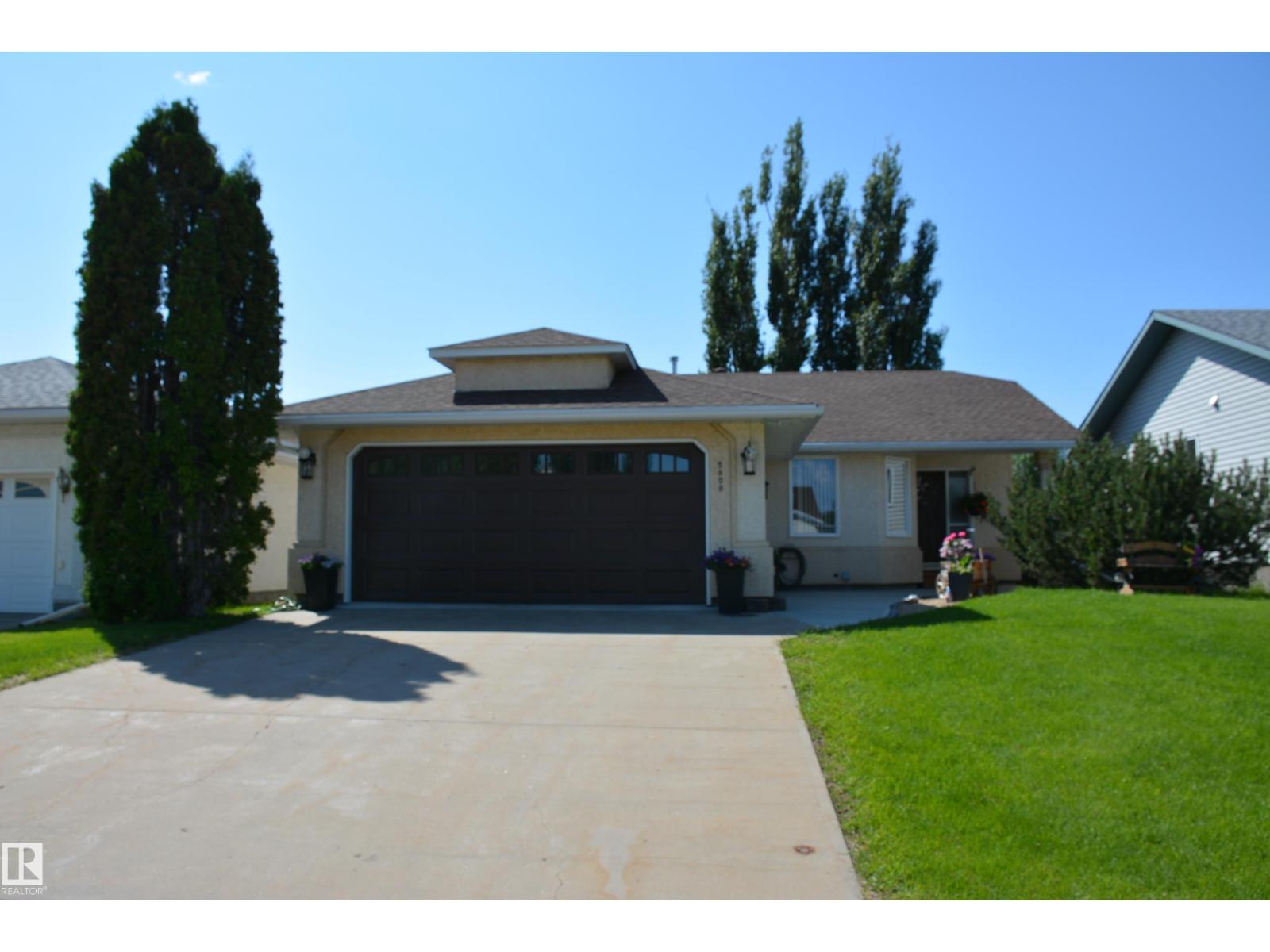 5909 52 AV - Image 11