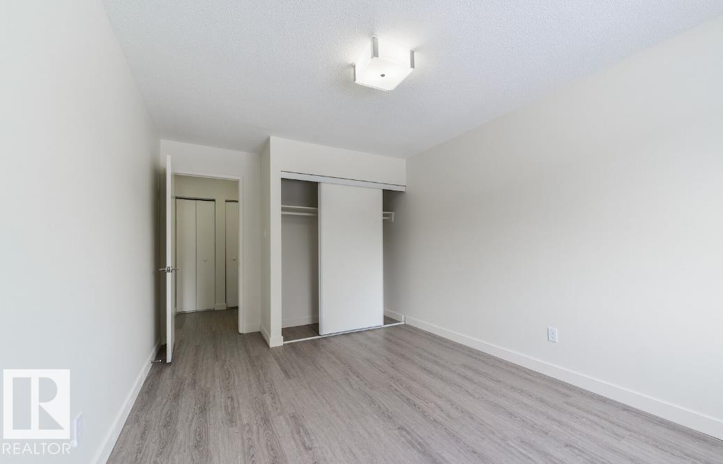 13124 126 Street NW - Photo 9
