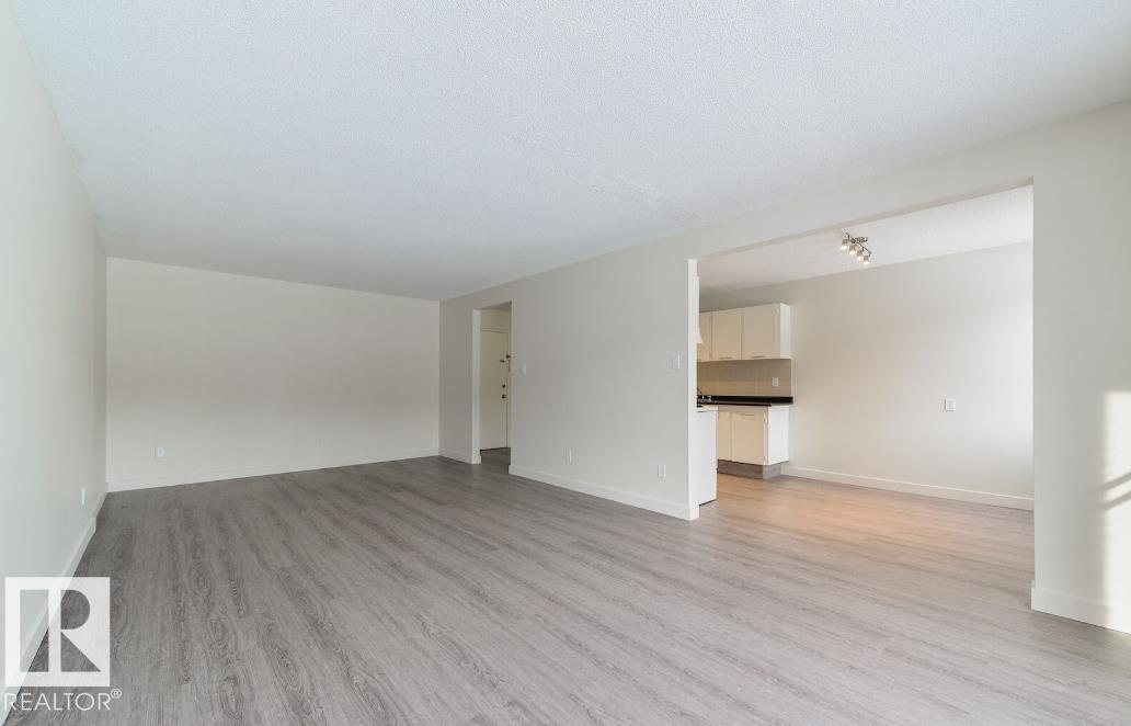 13124 126 Street NW - Photo 11