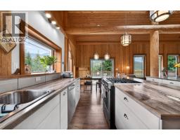 Living room - 2030 Solsqua-sicamous Road, Sicamous, BC V0E2V4 Photo 10