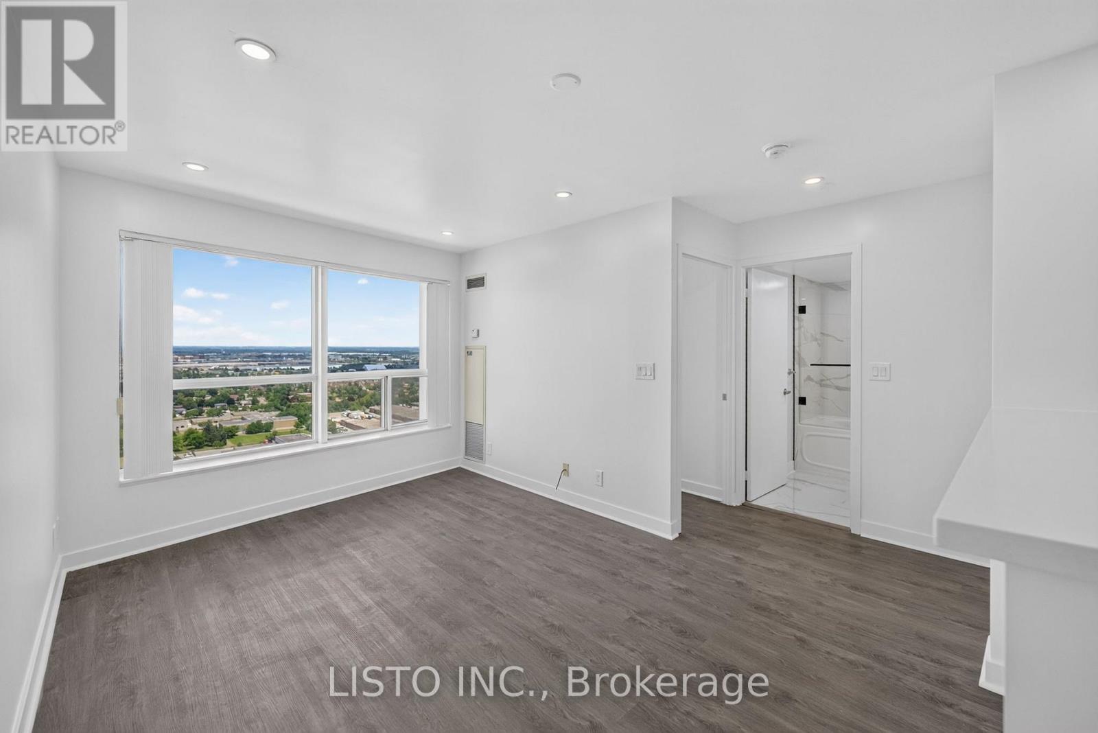 #3515 38 LEE CENTRE DRIVE - 16