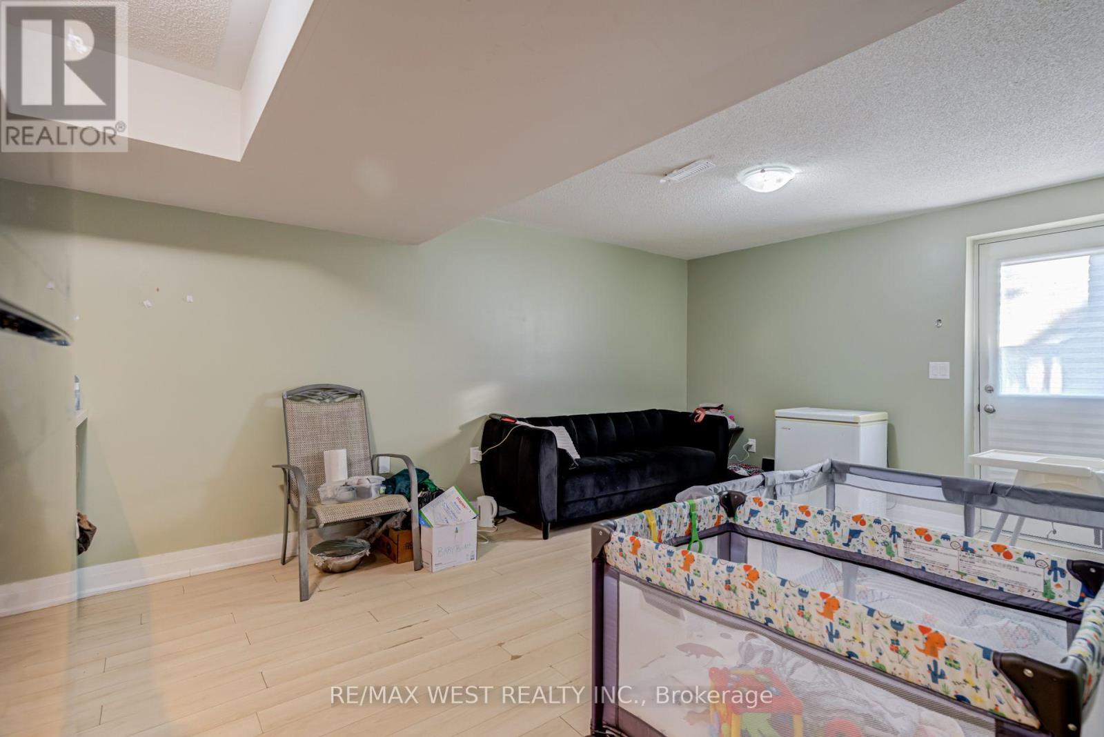2688 SAPPHIRE DRIVE - 39