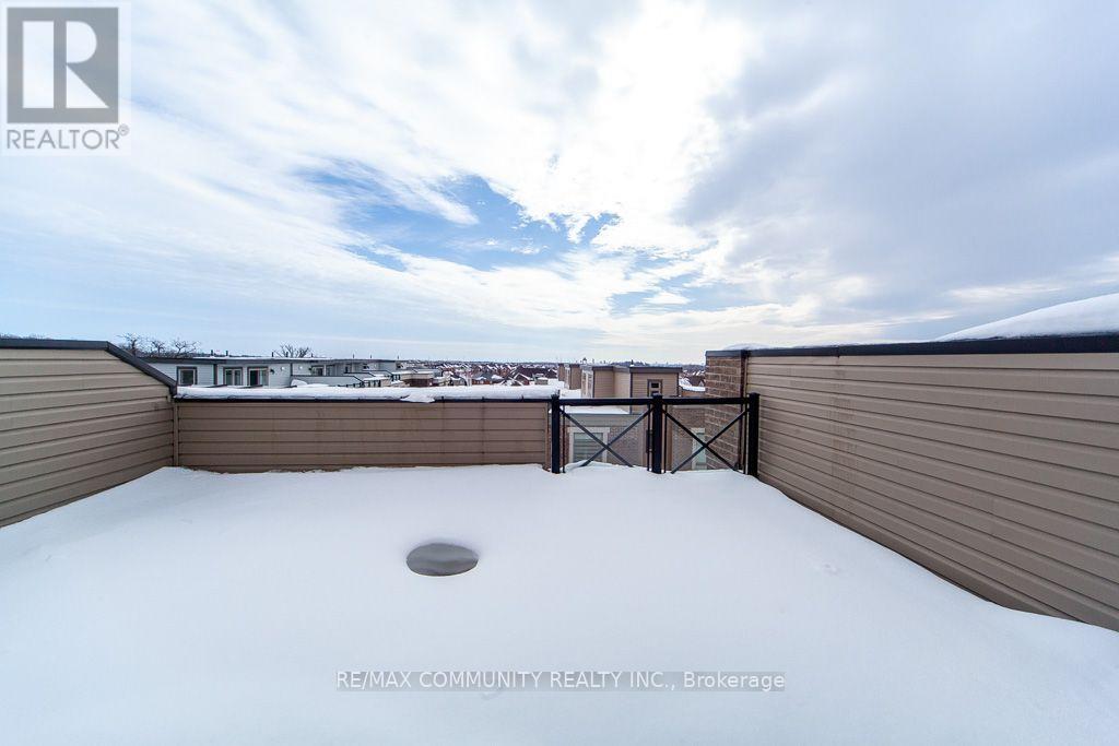 #2322 20 WESTMEATH LANE - 38