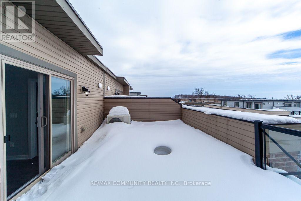 #2322 20 WESTMEATH LANE - 39