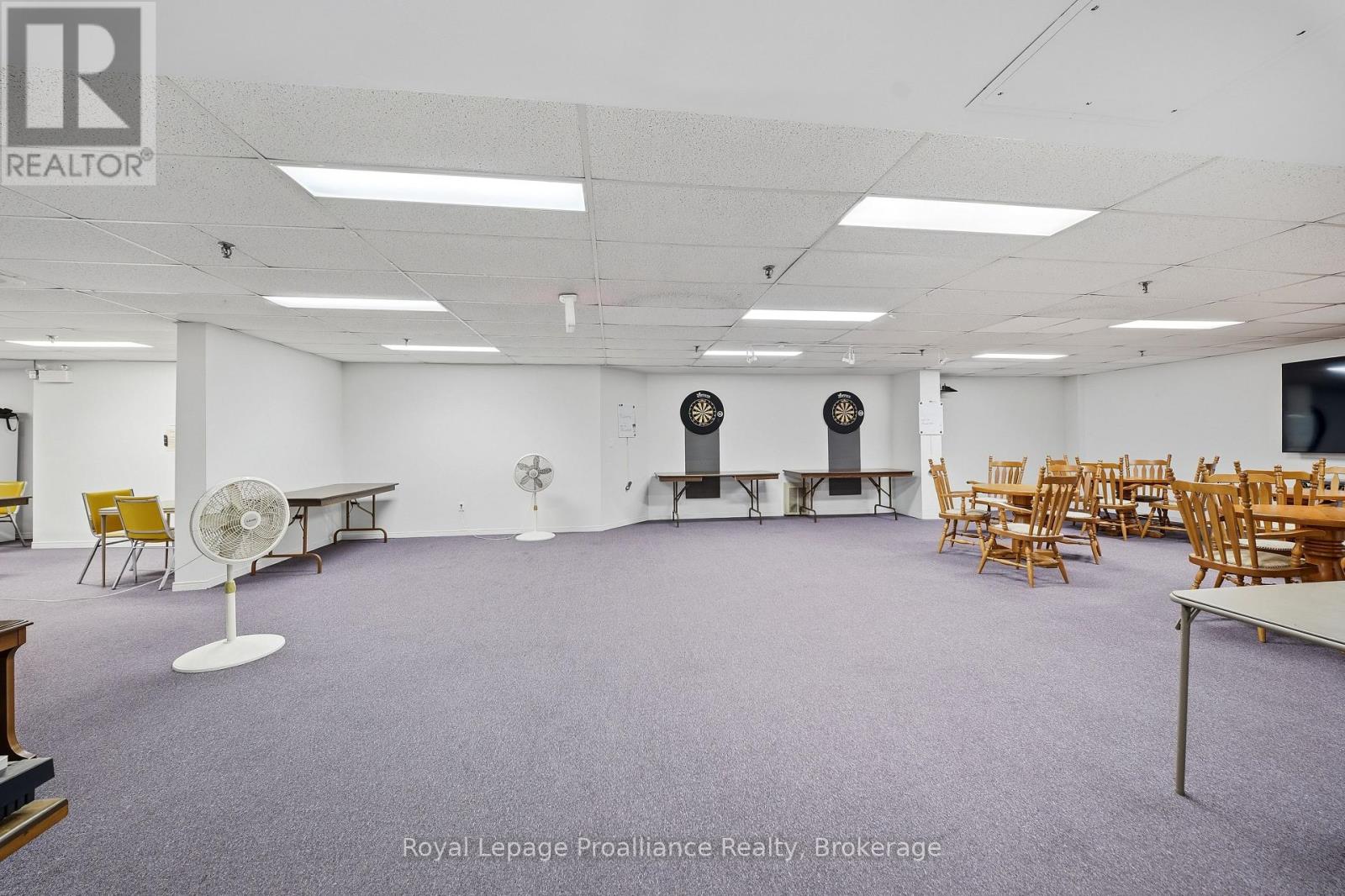 #401 344 FRONT STREET - 23