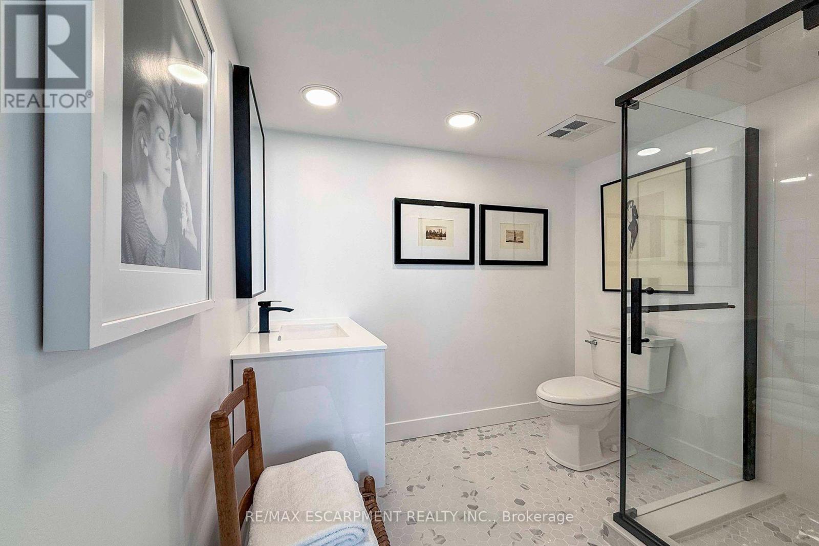 #2804 3650 KANEFF CRESCENT - Image 22