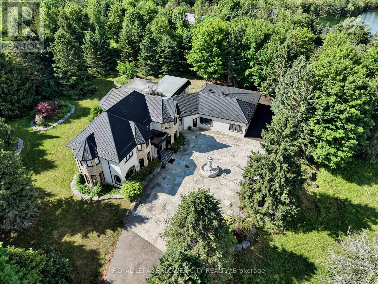 1 FLAHERTY LANE - Image 6