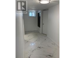 25 Garratt (room) Boulevard, Toronto, ON M3K1S8 Photo 8
