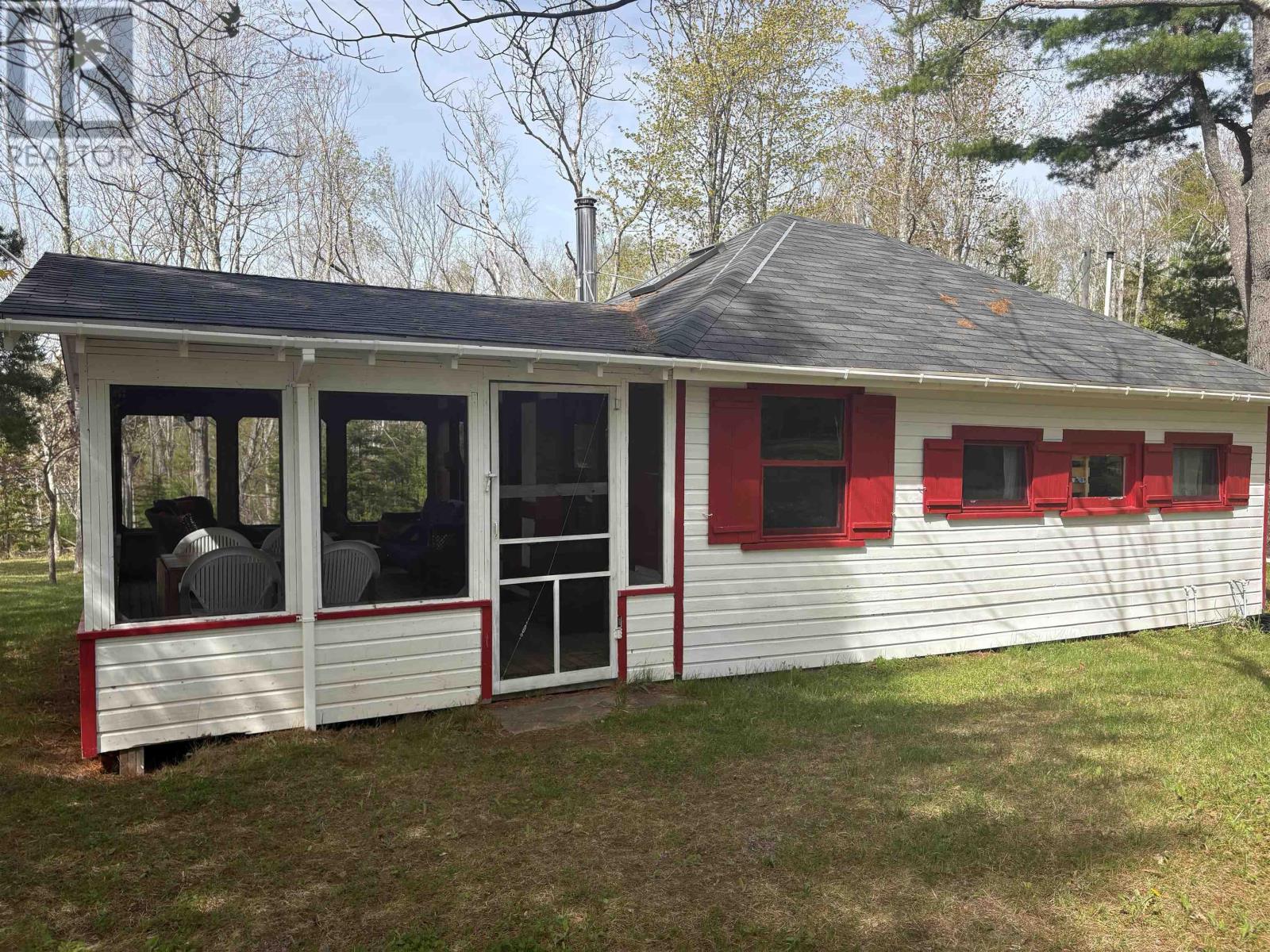 48 Mill Road - 2