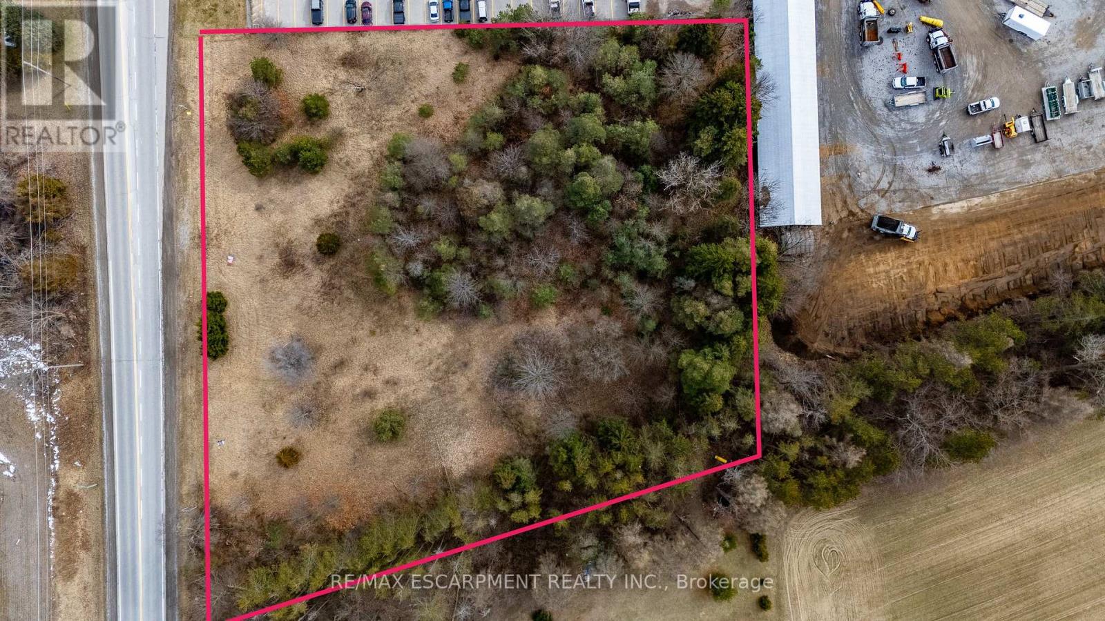 580 QUEENSWAY, Norfolk — photo 2