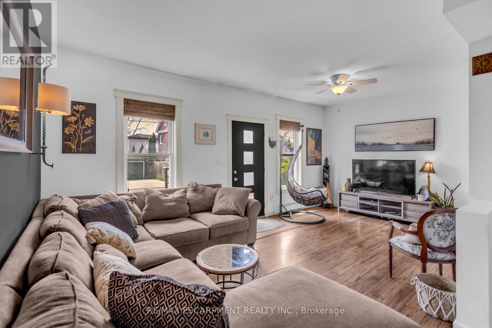 30 SUNSET AVENUE - 8