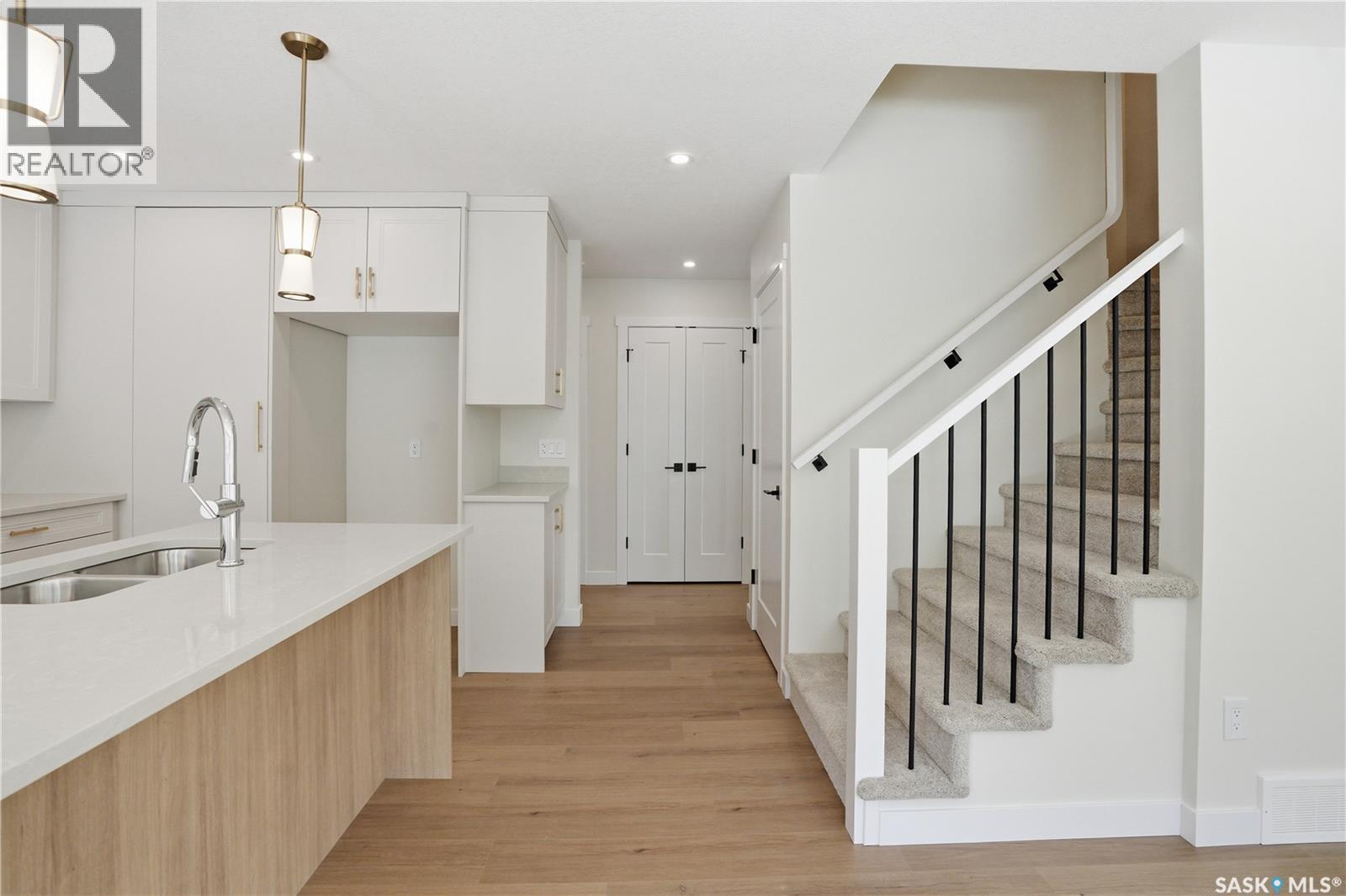 #313 155 McFaull WAY - 10