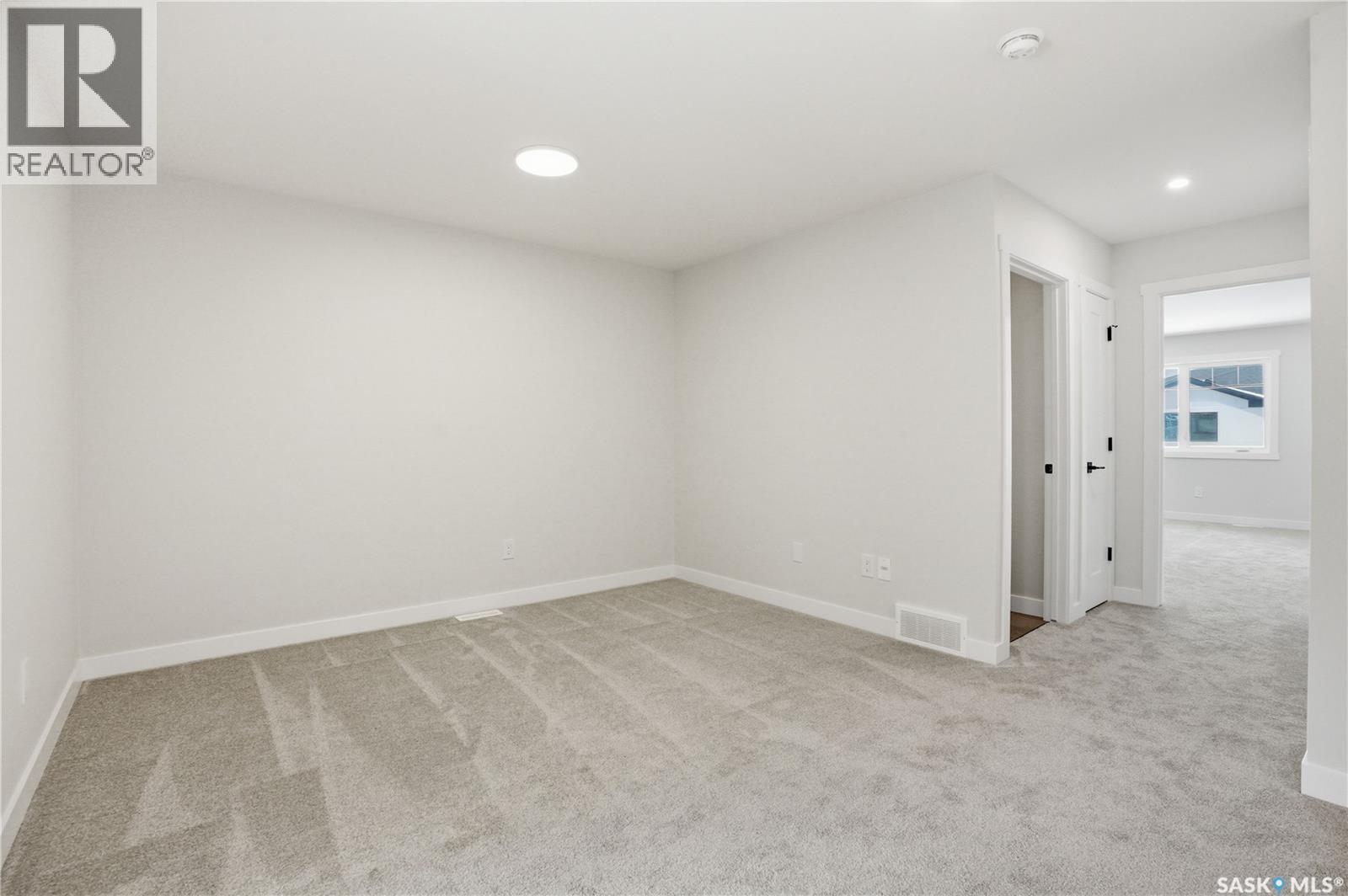 #313 155 McFaull WAY - 19