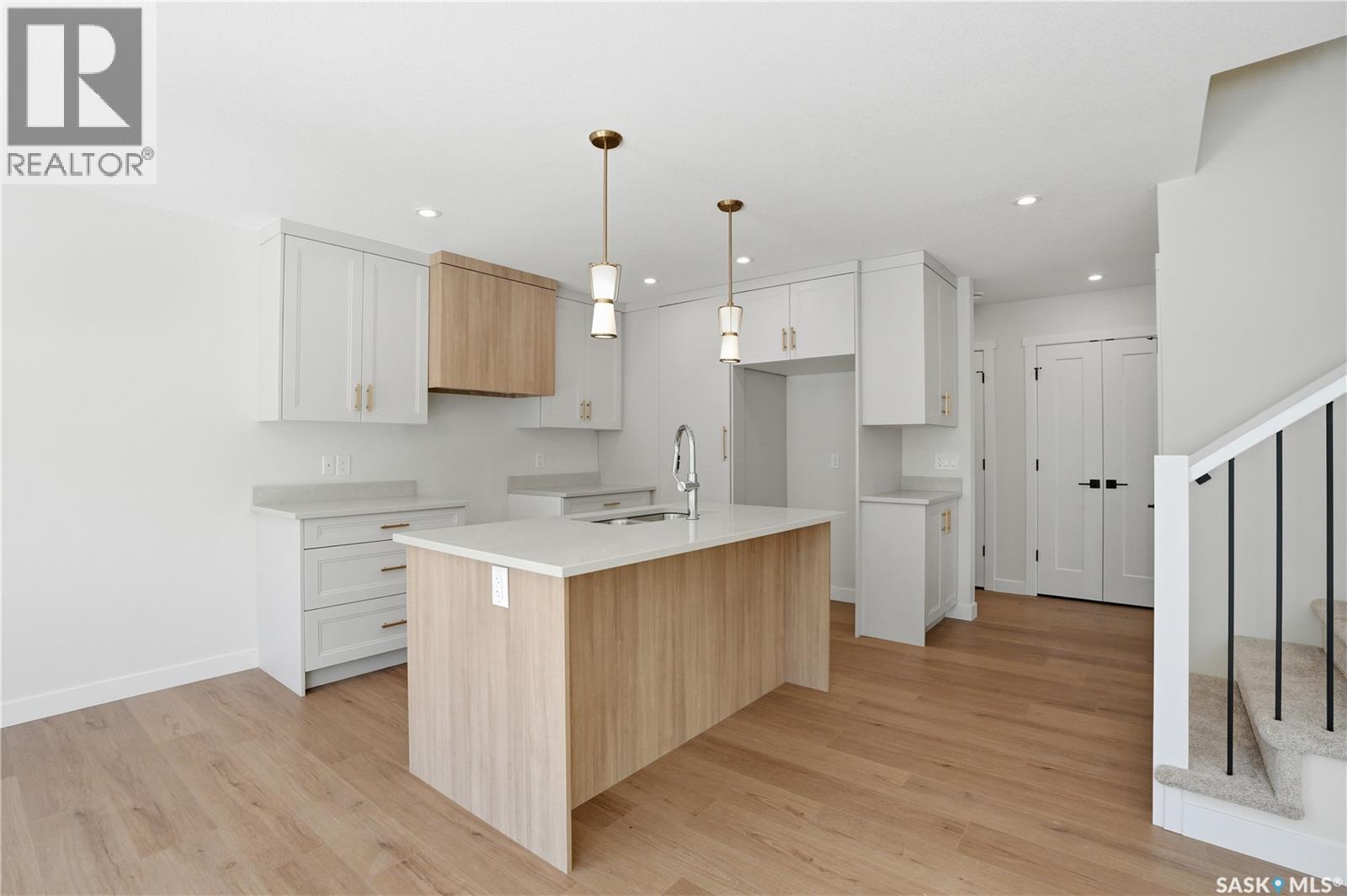 #313 155 McFaull WAY - 5