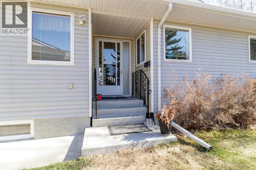 #27 2821 Botterill Crescent - 3