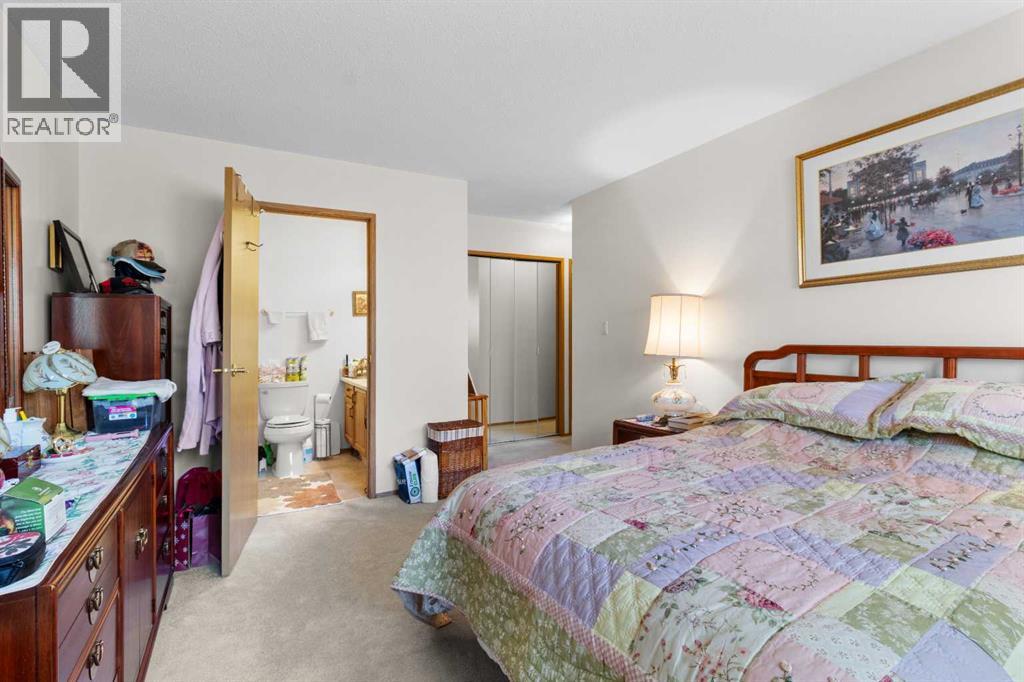#27 2821 Botterill Crescent - 22
