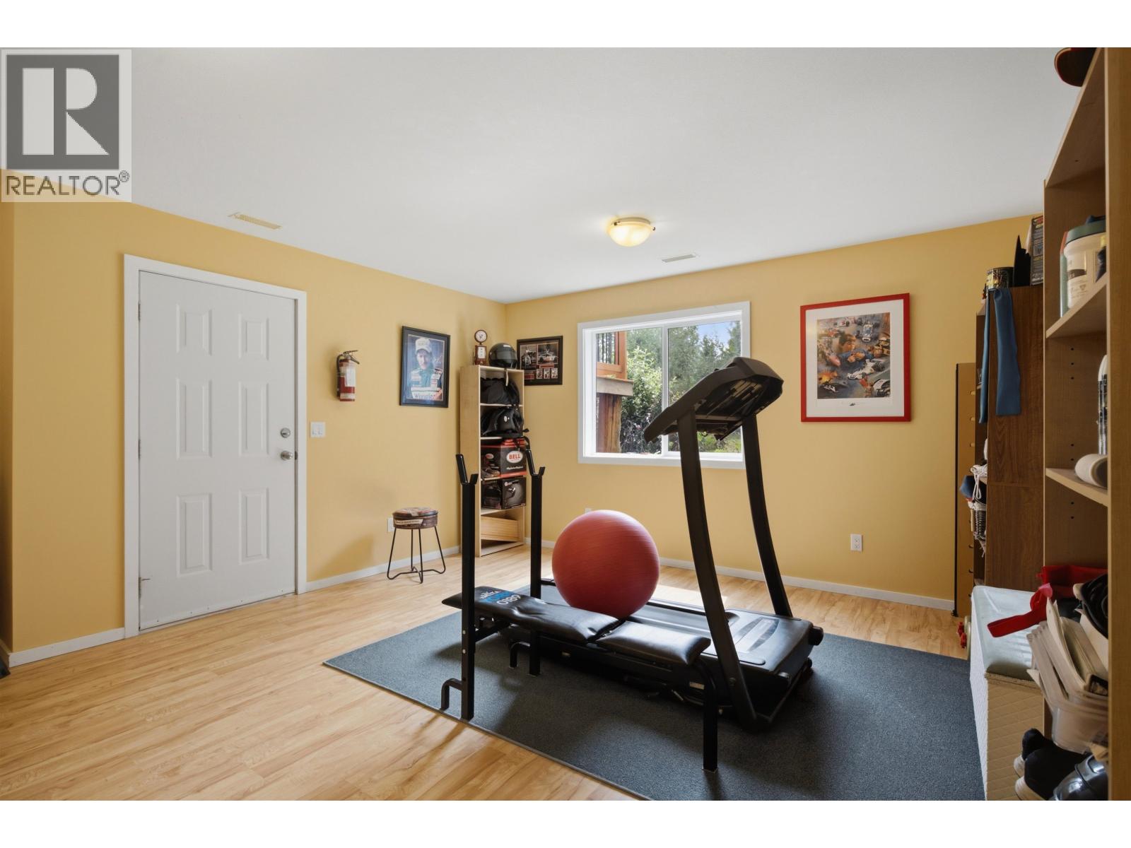 1898 ROSS ROAD - 35