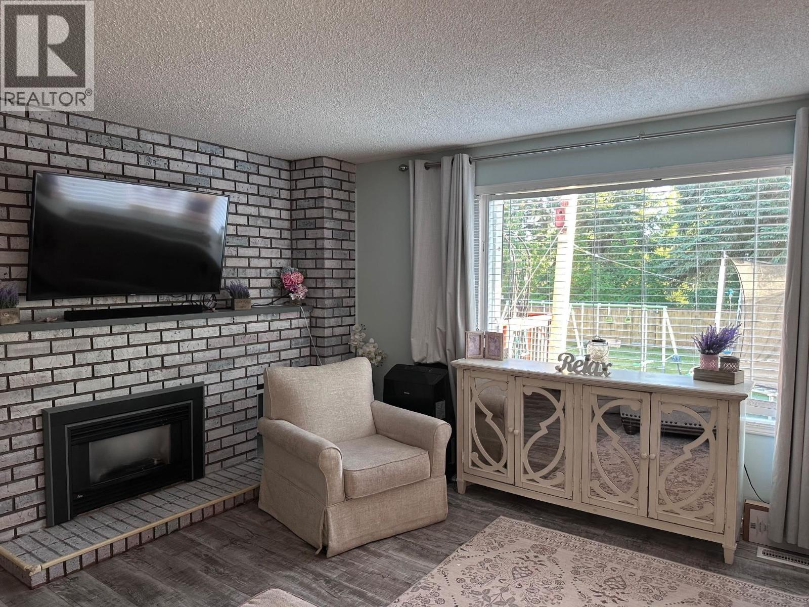 Living room of 4343 ALLEN AVENUE · Prince George, BC