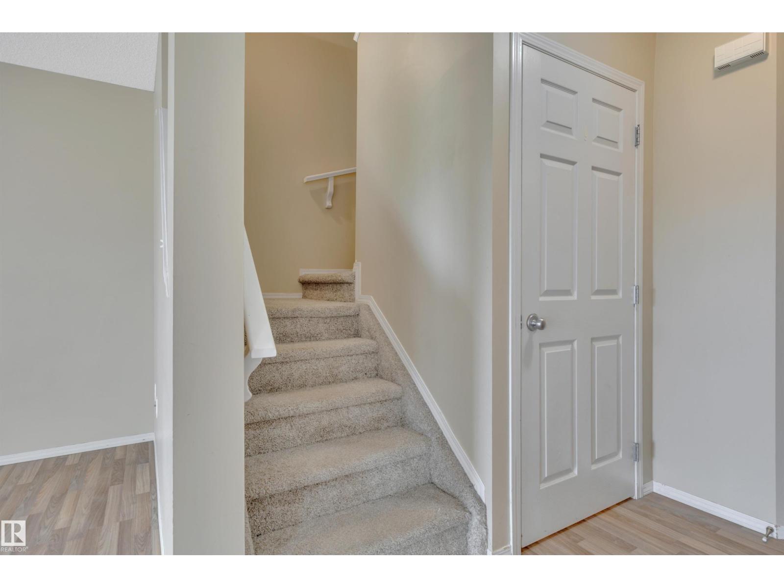 #82 287 Macewan DR SW SW - 25