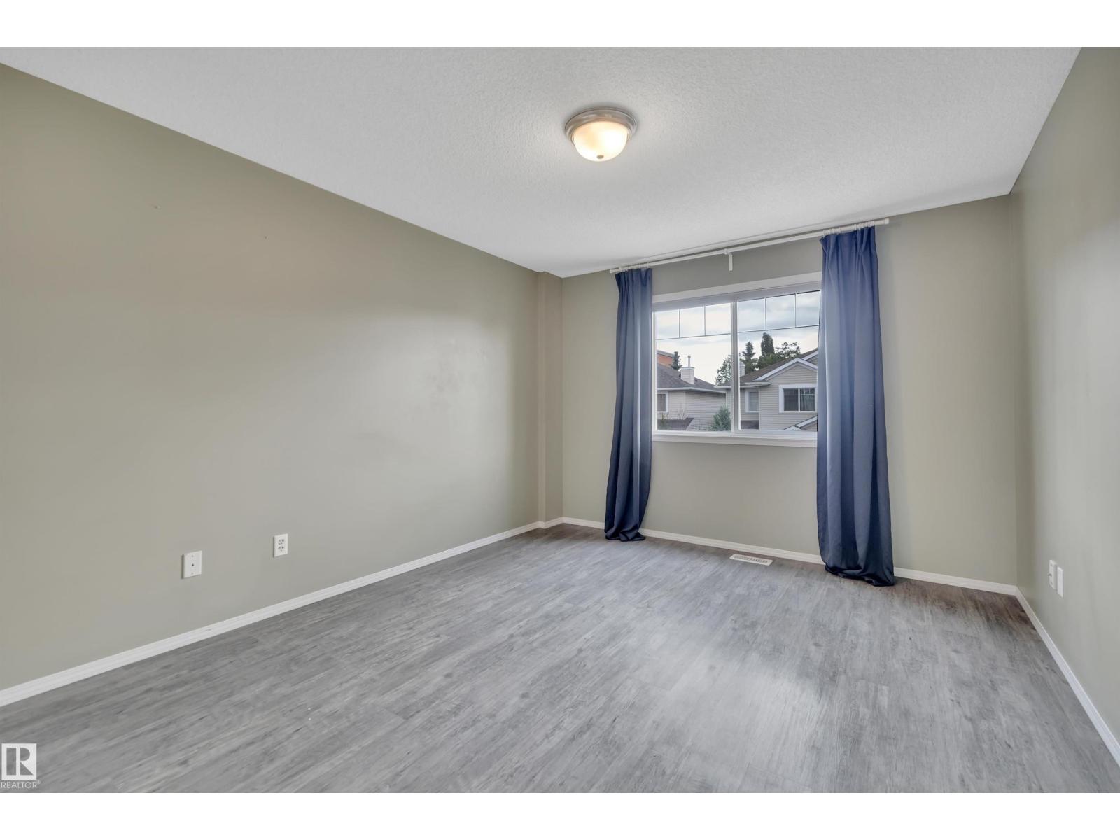 #82 287 Macewan DR SW SW - 27