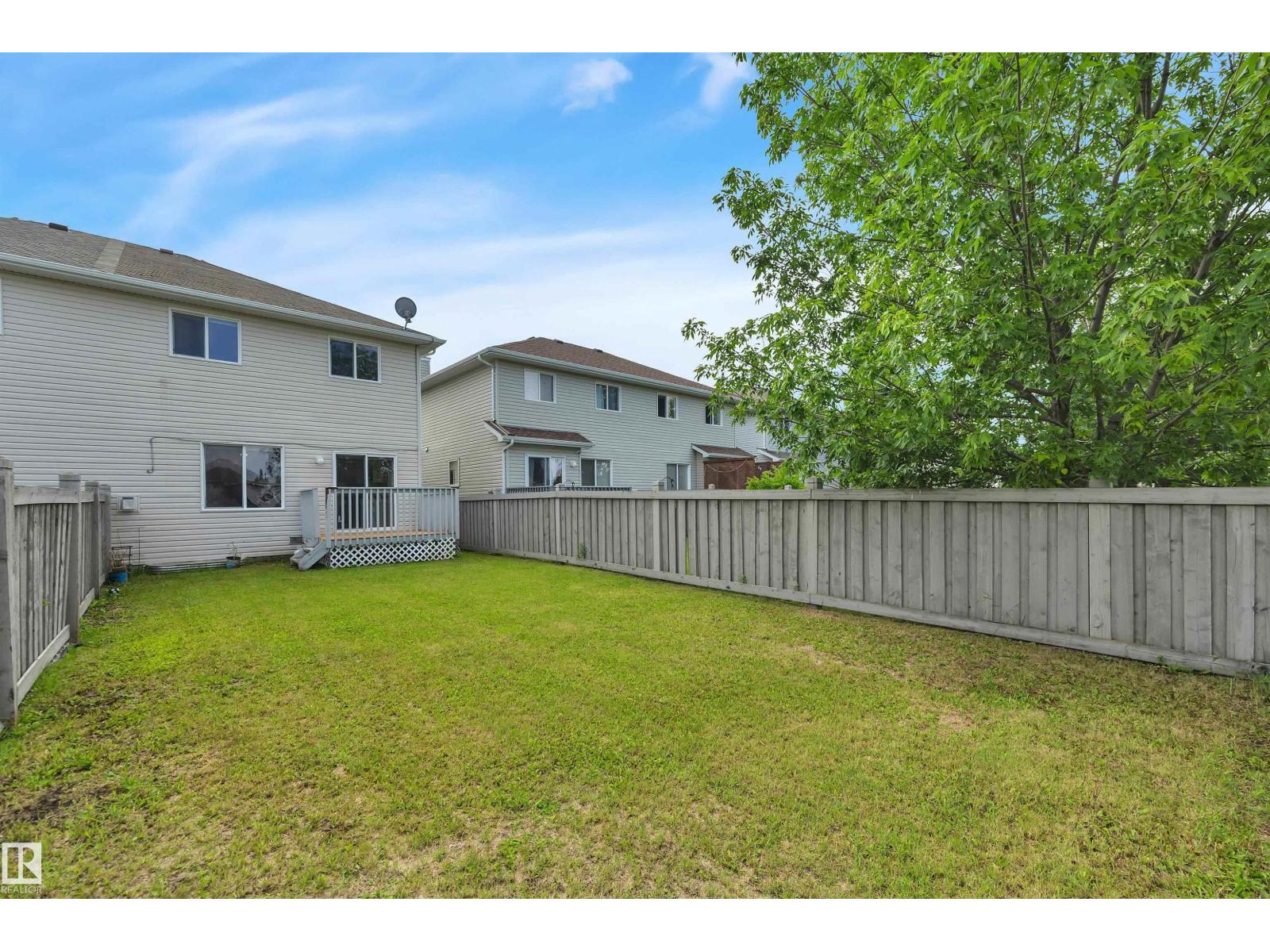 #82 287 Macewan DR SW SW - 47
