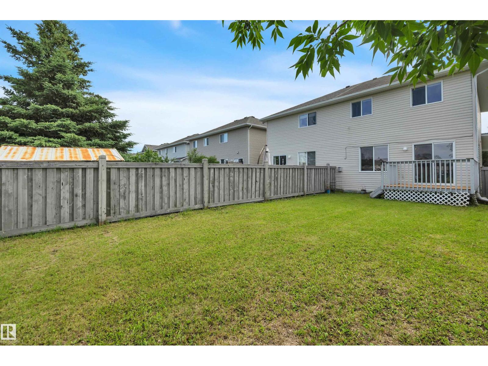 #82 287 Macewan DR SW SW - 48