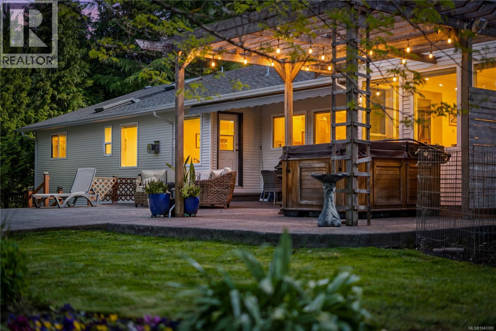 240 Carmanah Dr - 39