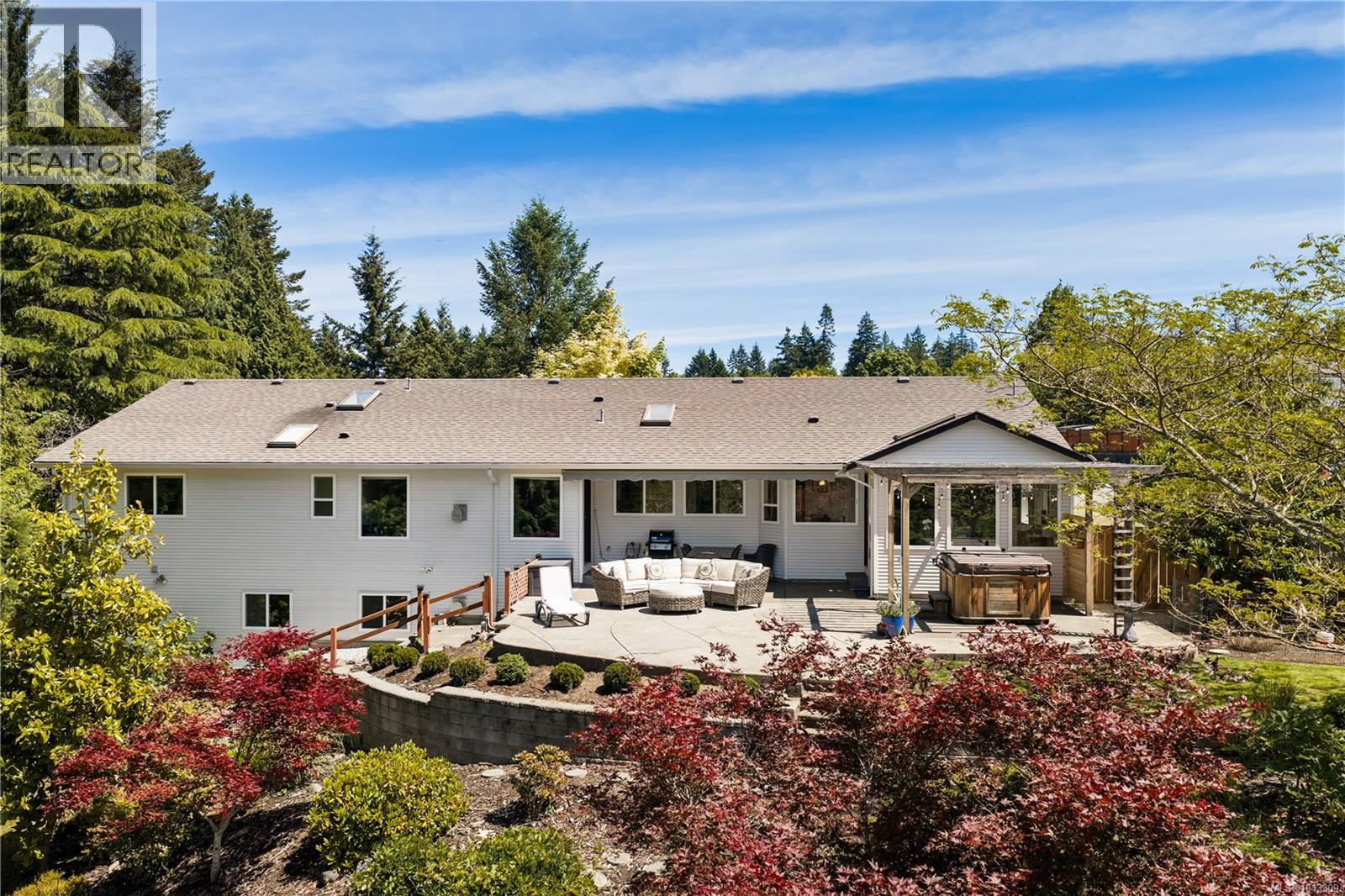 240 Carmanah Dr - 41