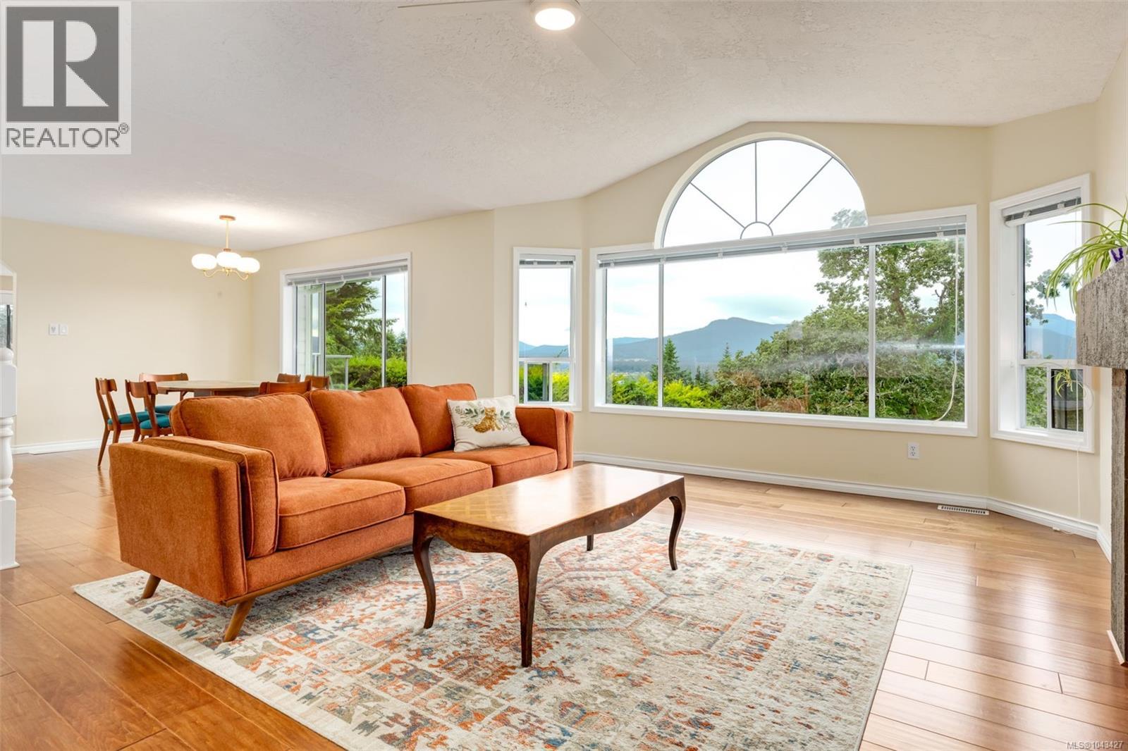 1206 Mckenzie Dr - 7