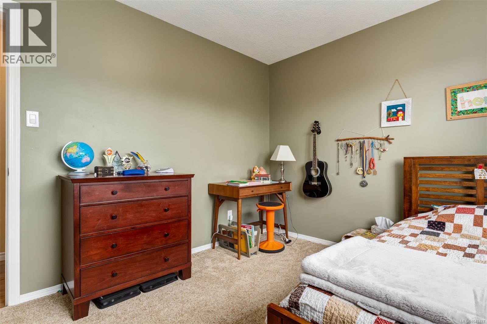 1206 Mckenzie Dr - 26