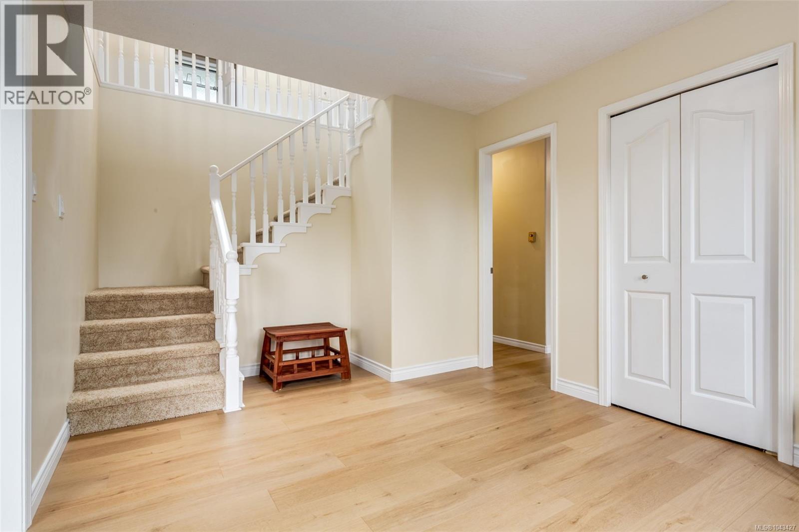1206 Mckenzie Dr - 3