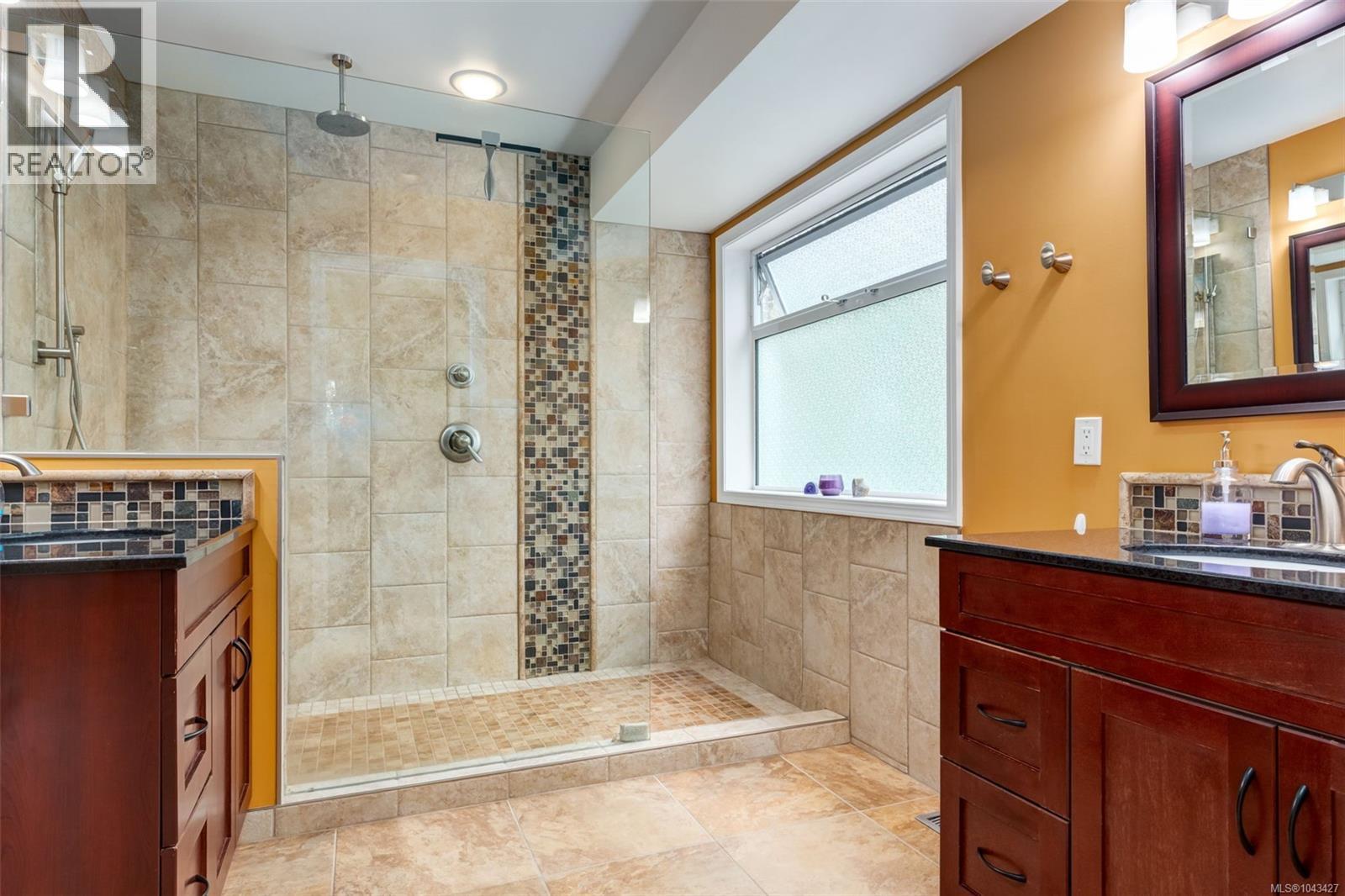 1206 Mckenzie Dr - 15