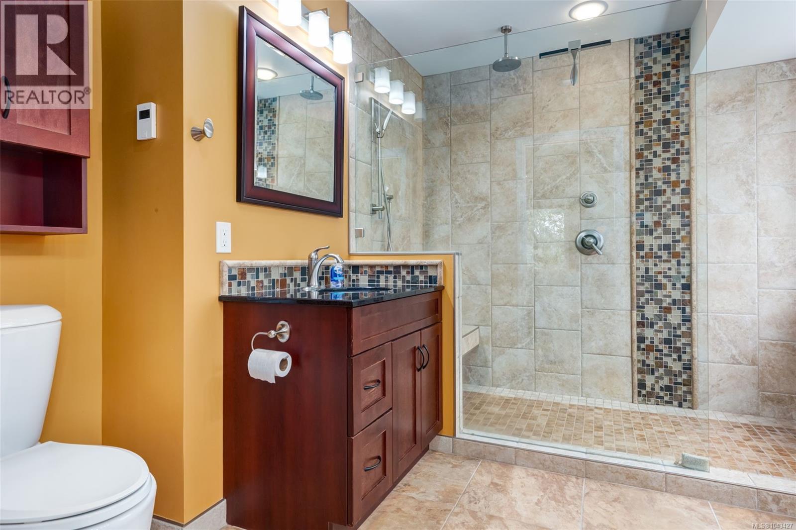 1206 Mckenzie Dr - 16