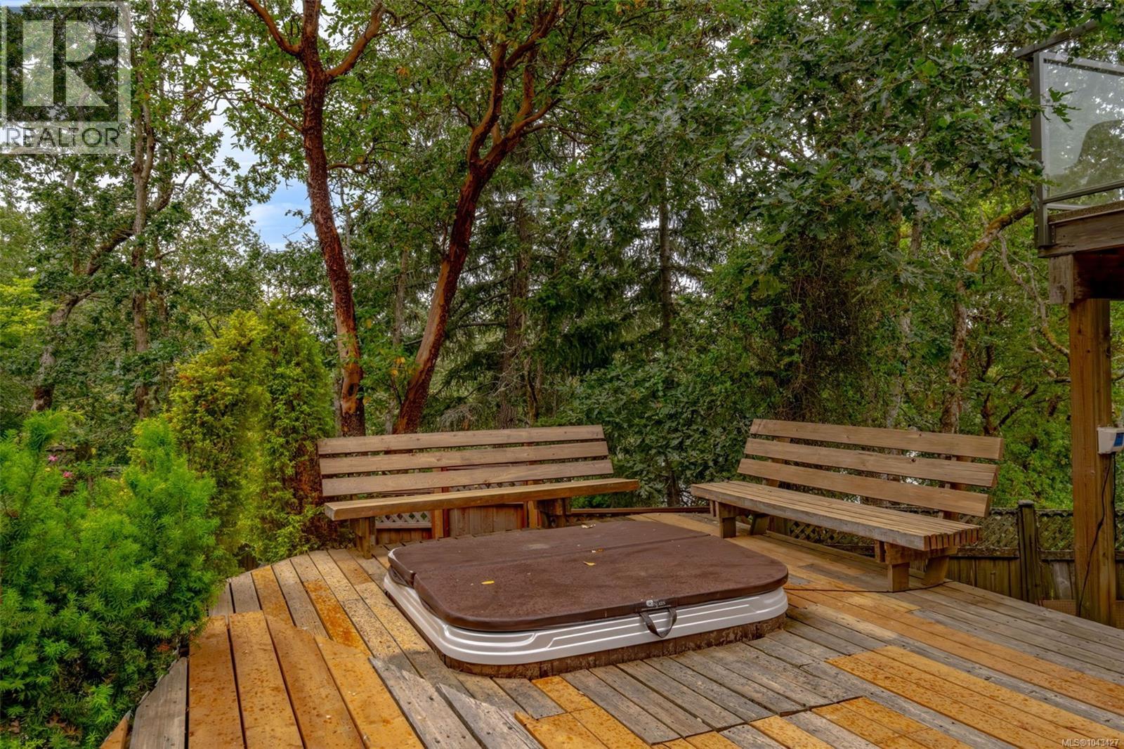 1206 Mckenzie Dr - 39